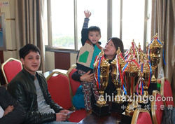 ��Ϫ���к�г�������������ʻ���(ͼ)