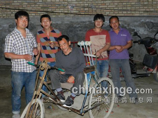 �м����ѱ����󣺵��ظ��Ѻ�����Χǽ(ͼ)